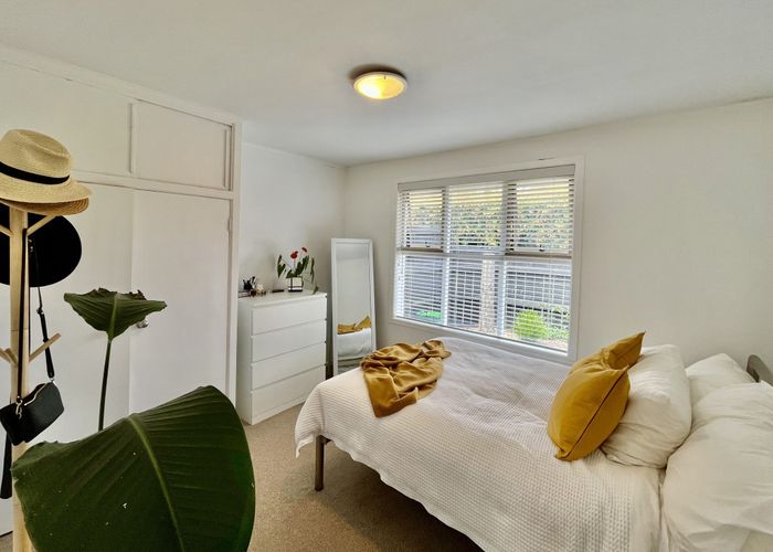  at 4/23A Rutland Road, Mount Wellington, Auckland