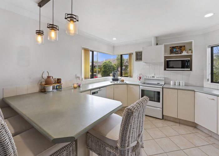 at 18 Bucksburn Place, Greenmeadows, Napier