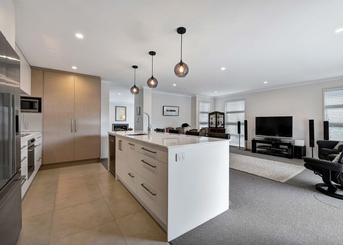  at 425 Mangorei Road, Highlands Park, New Plymouth, Taranaki