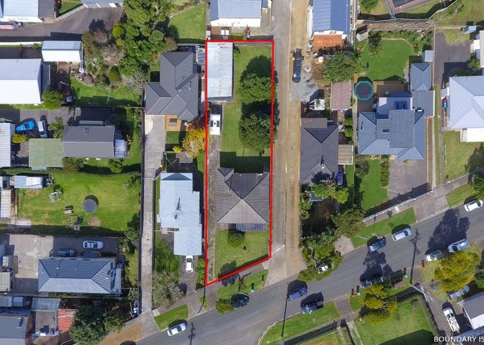  at 87 Oranga Avenue, Onehunga, Auckland