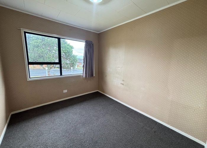  at 9 Thomas Road, Flat Bush, Auckland