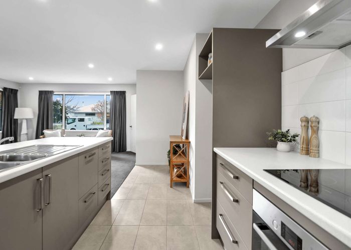  at 17 Hillbourne Street, Halswell, Christchurch City, Canterbury