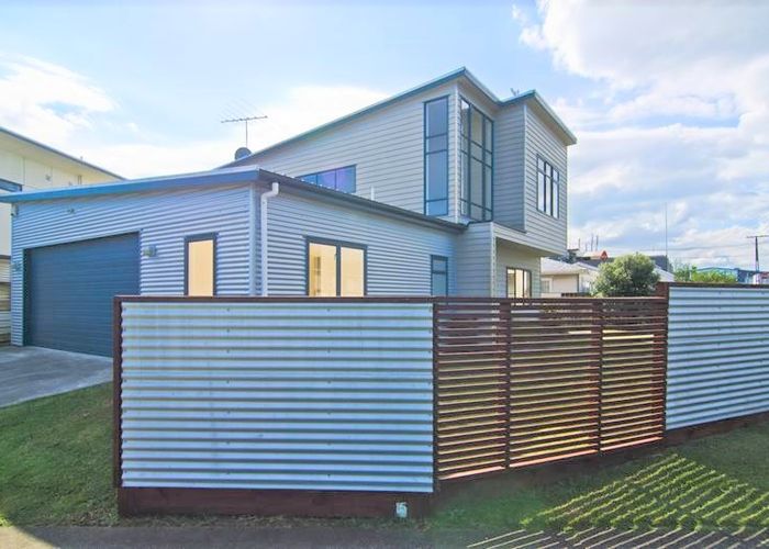  at 8 Burt Road, Mount Wellington, Auckland