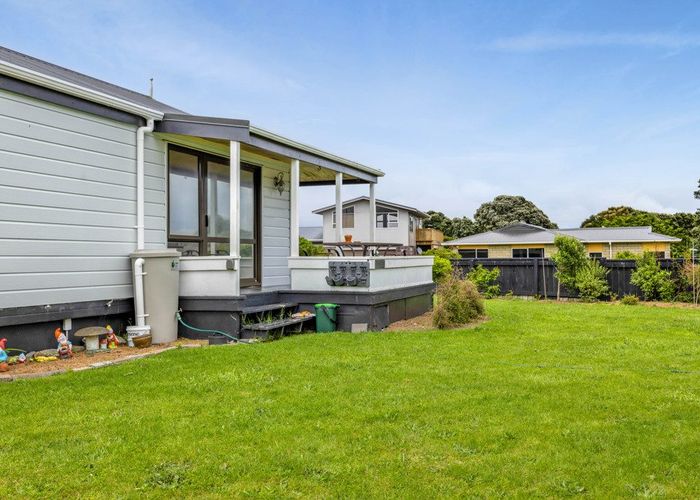 at 16 Pohutukawa Drive, Opunake