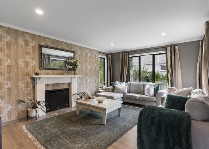  at 33 Roland Road, Greenhithe, North Shore City, Auckland