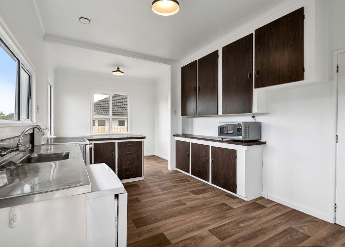  at 7 Tarahua Road, Vogeltown, New Plymouth, Taranaki