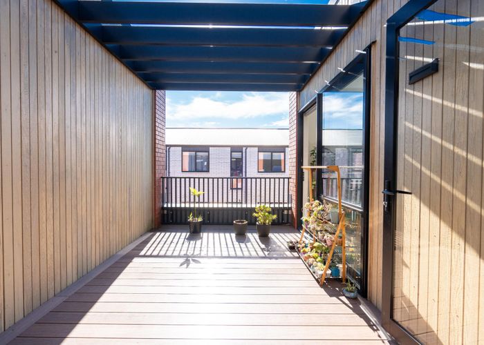  at 2 Kerewhenua Crescent, Hobsonville, Waitakere City, Auckland