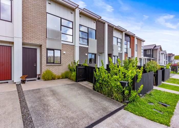  at 17B O'Meara Street, Swanson, Auckland