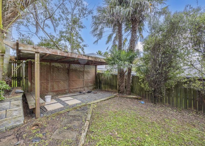  at 5 Egret Court, Unsworth Heights, North Shore City, Auckland