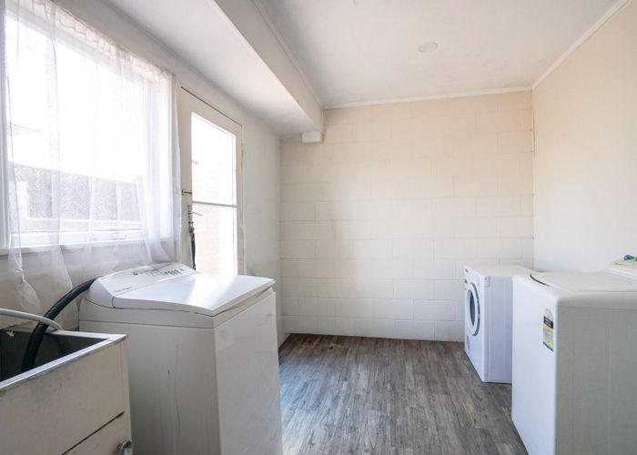  at 2/19 Central Avenue, Papatoetoe, Manukau City, Auckland