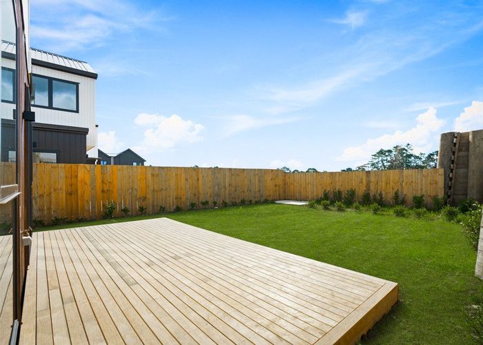  at 4C Mahogany Street, Westgate, Waitakere City, Auckland