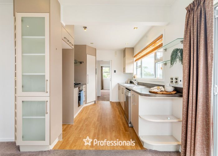  at 3 Lone Tree Grove, Kelson, Lower Hutt, Wellington