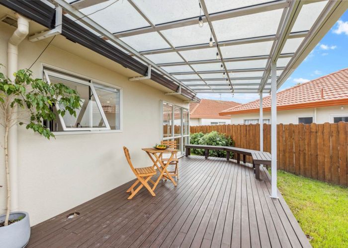  at 3B Dana Place, Somerville, Manukau City, Auckland
