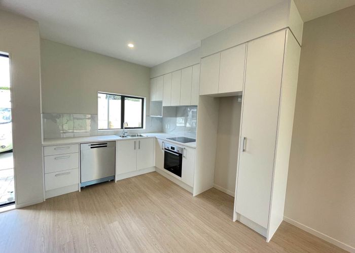  at 15/41 Mangere Road, Otahuhu, Auckland City, Auckland
