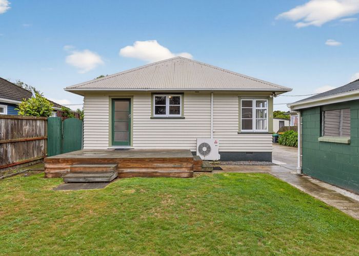  at 44 Willryan Avenue, New Brighton, Christchurch City, Canterbury