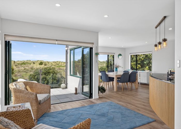  at 9 Driftwood Lane, Waimairi Beach, Christchurch City, Canterbury