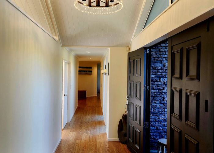  at 28 Beacon Road, Albany