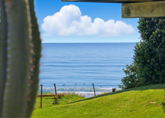  at 647 Pukehina Parade, Pukehina, Western Bay Of Plenty, Bay Of Plenty