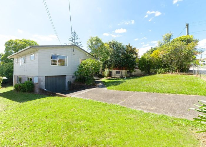 at 23 Sherwood Avenue, Te Atatu South, Waitakere City, Auckland