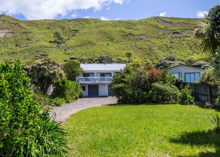  at 279 Mataikona Road, Mataikona, Tīnui