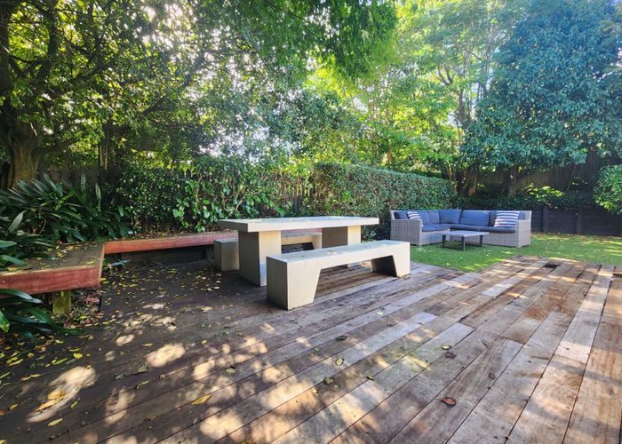  at 19 Kingsview Road, Mount Eden, Auckland City, Auckland