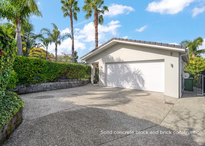  at 11 Holly Way, Sunnyhills, Auckland