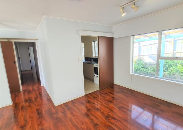  at 3/70 Alton Avenue, Hillcrest, North Shore City, Auckland