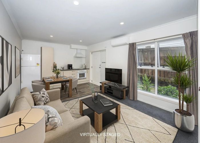  at 4/3 Somerset Street, Frankton, Hamilton