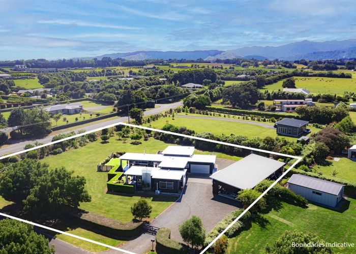  at 5 Saint Laurent Way, Ohau, Levin