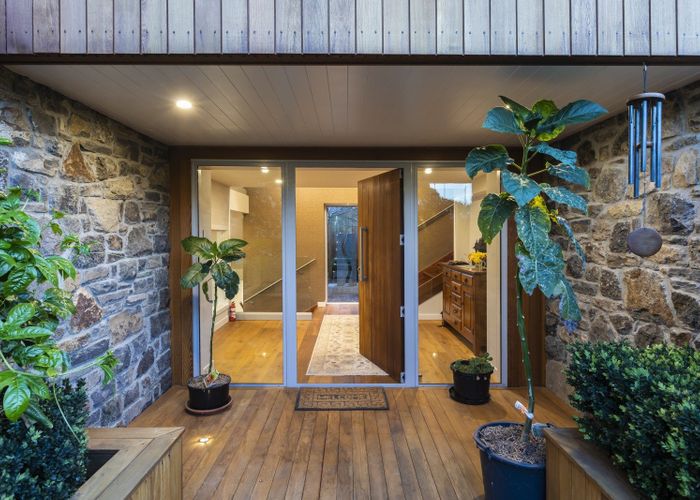  at 2 Challenger Lane, Redcliffs, Christchurch