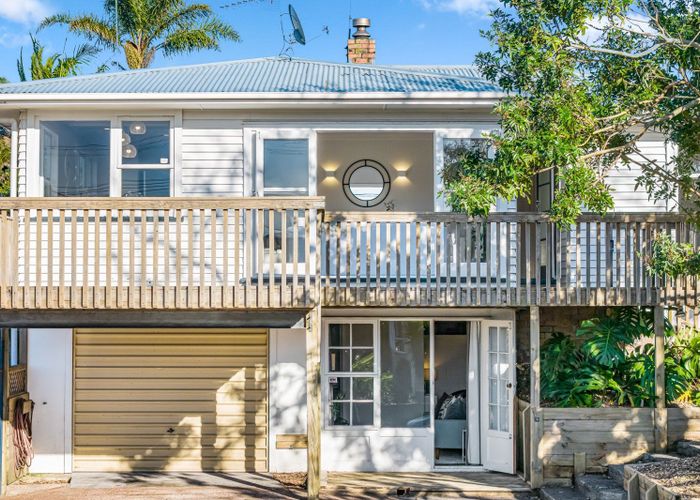  at 6 Peter Mulgrew Street, New Windsor, Auckland City, Auckland
