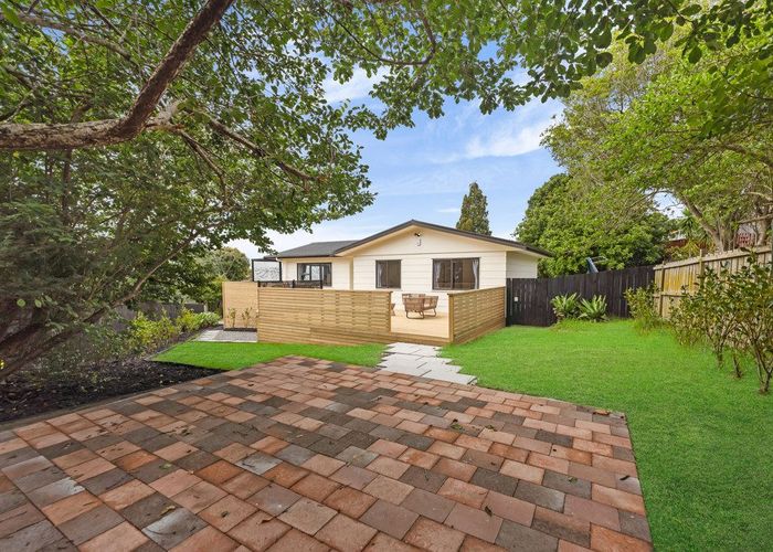 at 14 Styca Place, Sunnyvale, Auckland