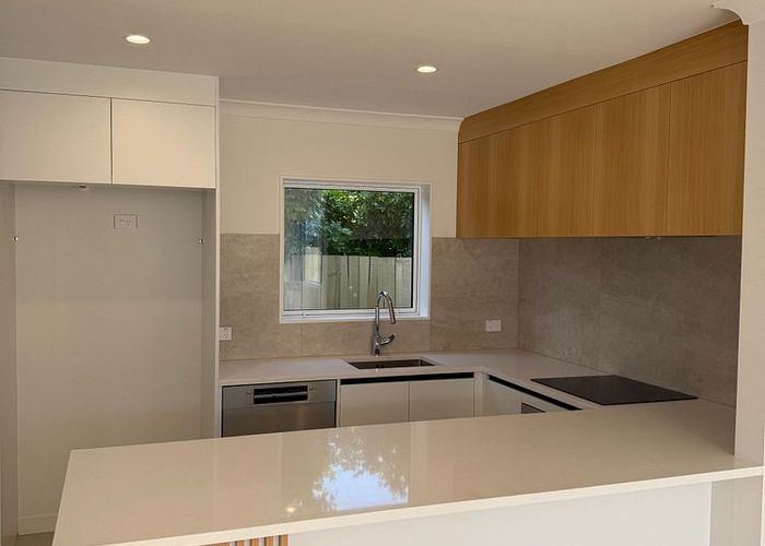  at 8A Mead Street, Avondale, Auckland City, Auckland