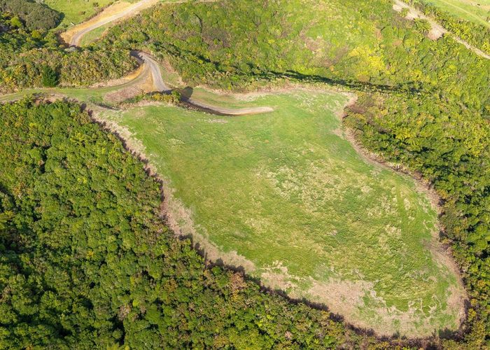  at 27 Waihoanga Road, Otaki, Kapiti Coast, Wellington