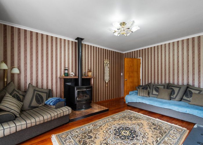  at 16 Burnett Avenue, Mount Roskill, Auckland