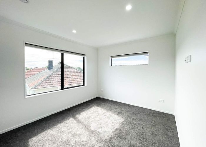  at 15D Parkinson Avenue, Wesley, Auckland City, Auckland