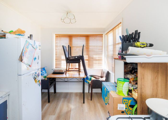  at 27 Crewe Crescent, Hokowhitu, Palmerston North, Manawatu / Whanganui