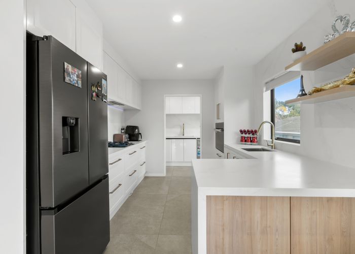  at 15 Tomlinson Street, Manurewa, Manukau City, Auckland