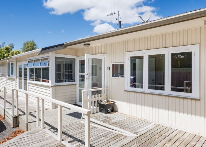  at 12 Ngaio Street, West End, Palmerston North, Manawatu / Whanganui