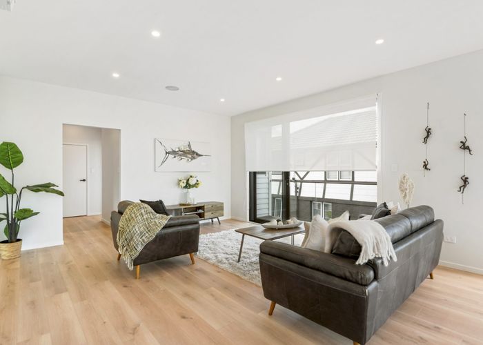  at 43 Knights Road, Rothesay Bay, North Shore City, Auckland