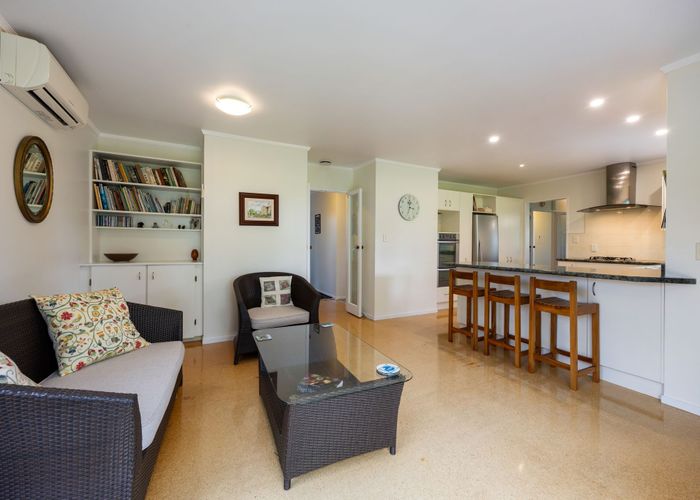  at 8A Rimmington Drive, Hamilton Lake, Hamilton, Waikato