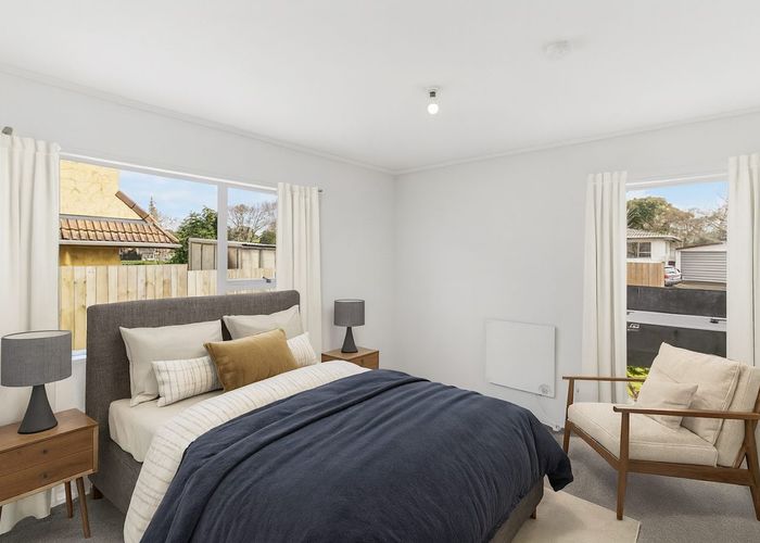  at 8 Walter Strevens Drive, Conifer Grove, Papakura, Auckland