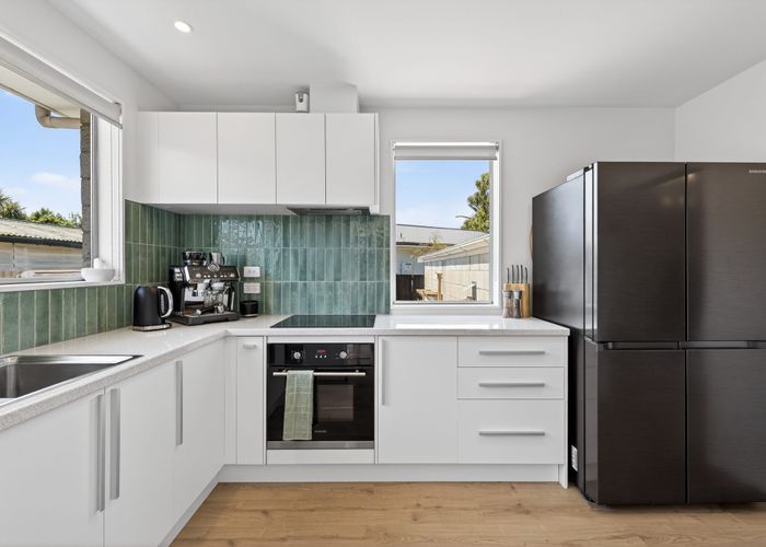  at 2/21 Cob Crescent, Woolston, Christchurch City, Canterbury