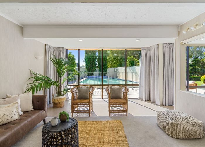  at 36 Bannister Place, Ilam, Christchurch