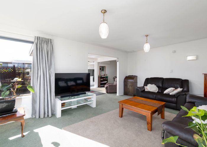  at 132 Bower Avenue, New Brighton, Christchurch