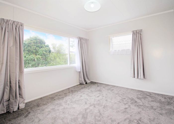  at 2/62 Nelson Street, Howick, Manukau City, Auckland
