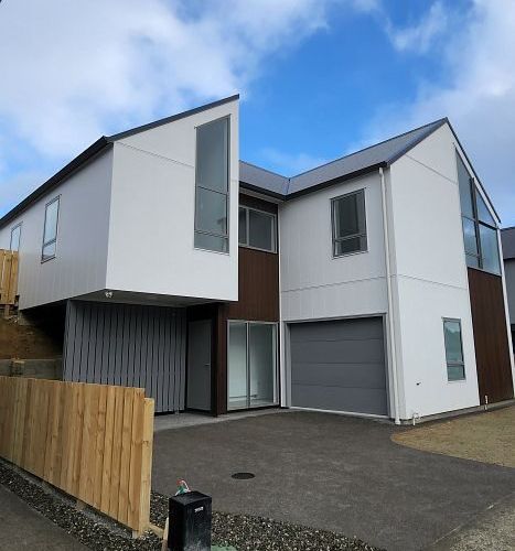  at 17 Lemonwood Way, Woodridge, Wellington, Wellington