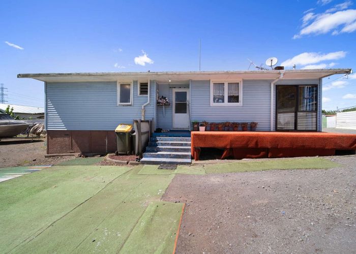  at 15 Whitley Crescent, Otara, Auckland