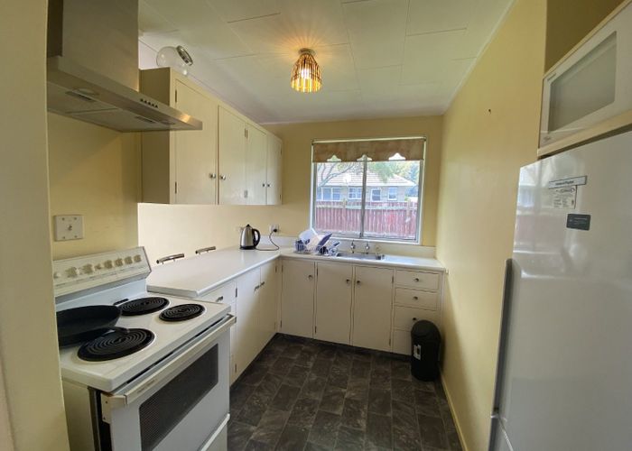  at 4/21 Seddon Street, Wallaceville, Upper Hutt, Wellington