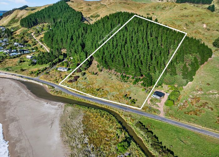  at 353 Mataikona Road, Castlepoint, Masterton, Wellington